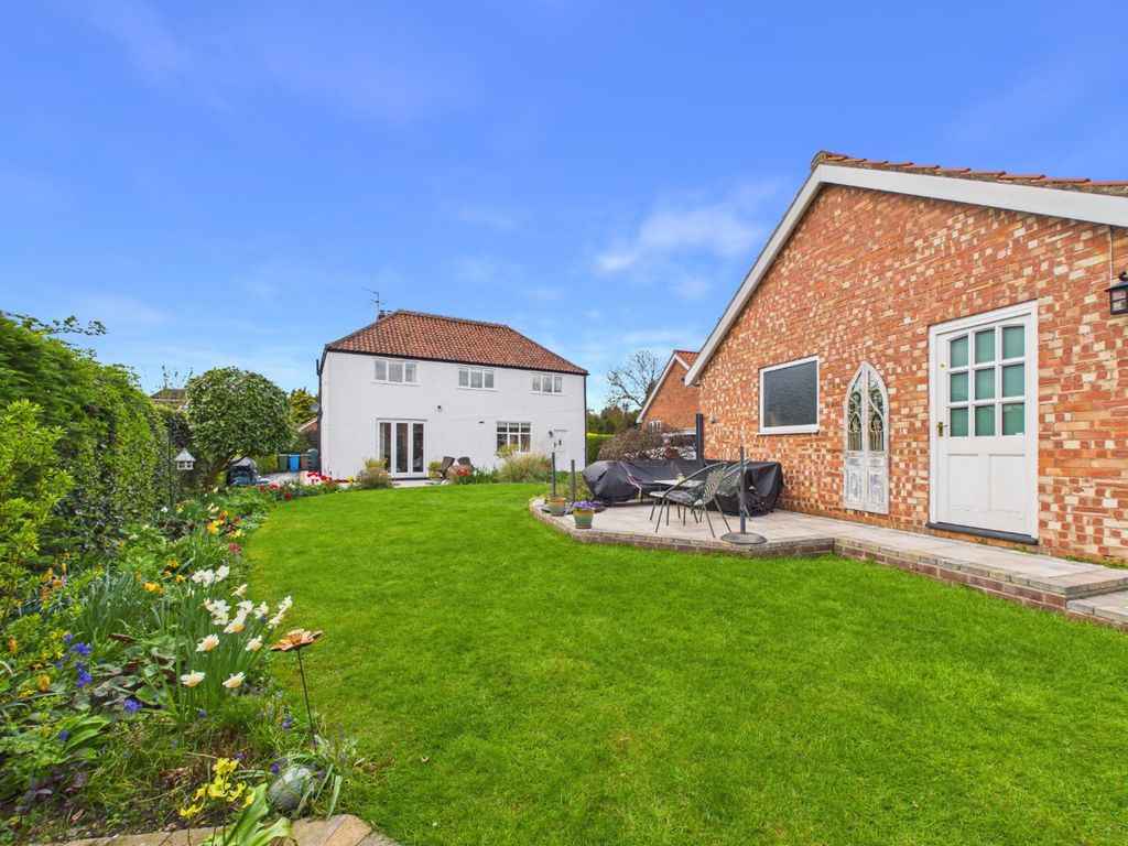Additional image 4 of 3 bed detached house for saleSands Court, Low Street, North Ferriby HU14