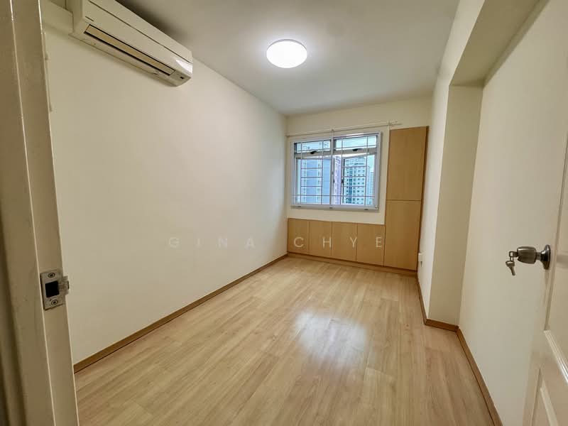173A Punggol Field photo 2