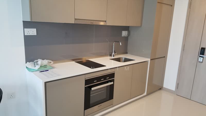 2 Gateway Drive photo 2