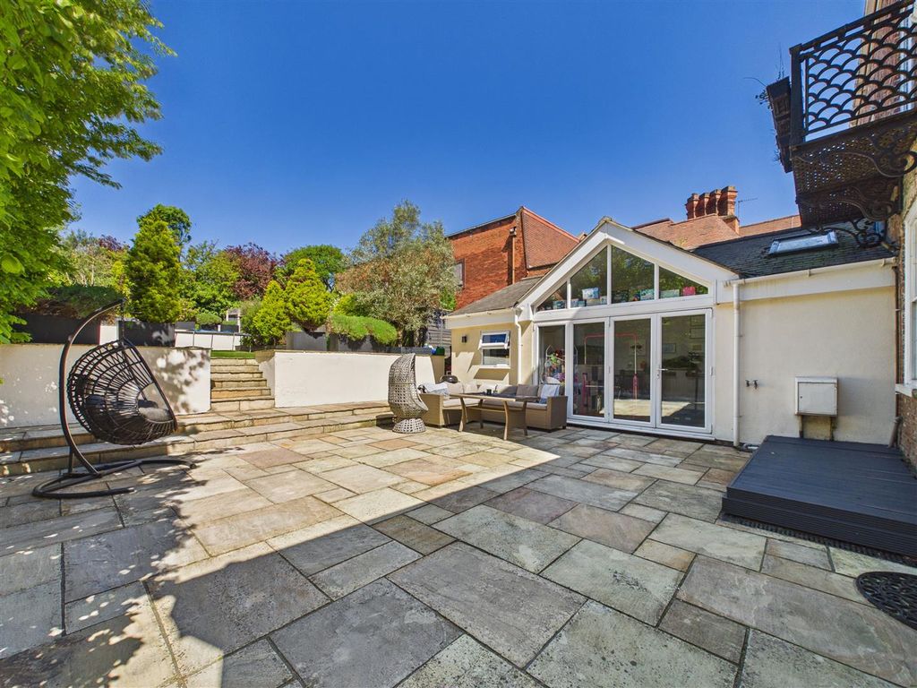 Additional image 17 of 5 bed semi-detached house for saleHigh Street, North Ferriby HU14