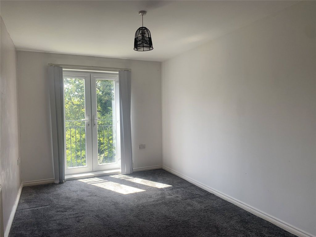 Additional image 4 of 2 bed flat for saleChristleton Close, Prenton CH43