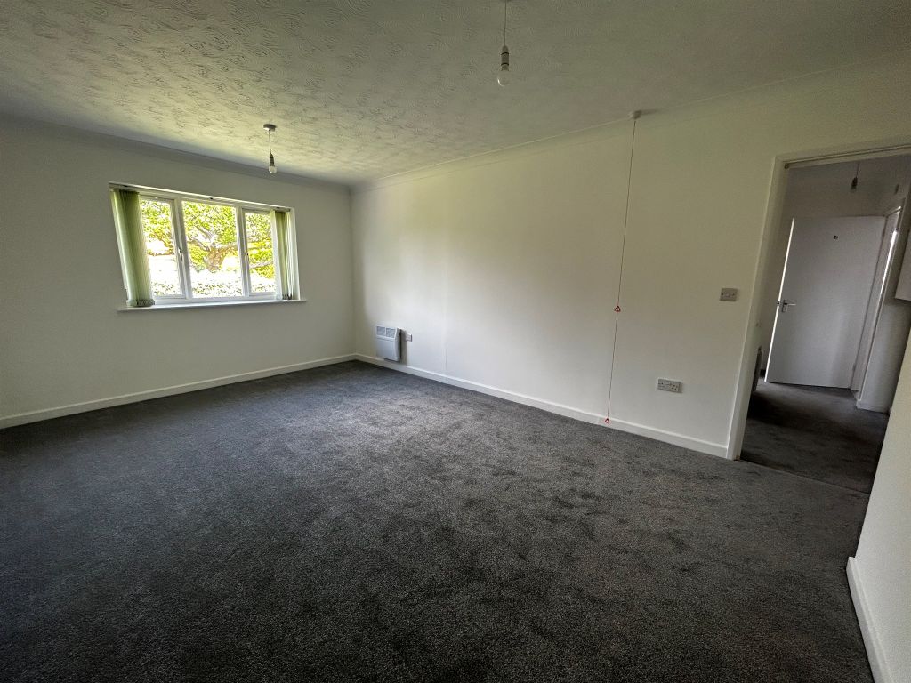 Additional image 6 of 2 bed flat for saleAnning Road, Lyme Regis DT7