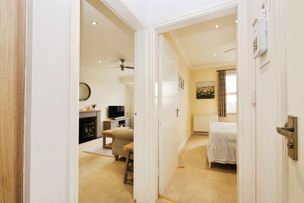 Additional image 9 of 1 bed flat for saleThe Village, Haxby, York YO32