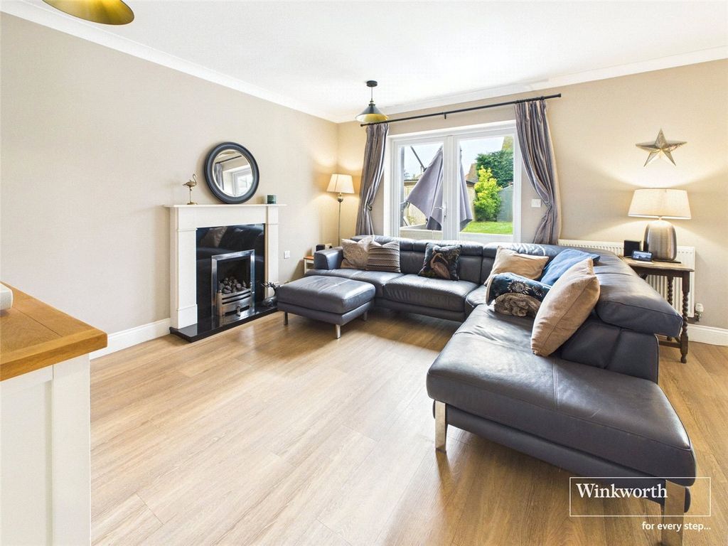 Additional image 20 of 4 bed detached house for saleEssex Street, Newbury, Berkshire RG14