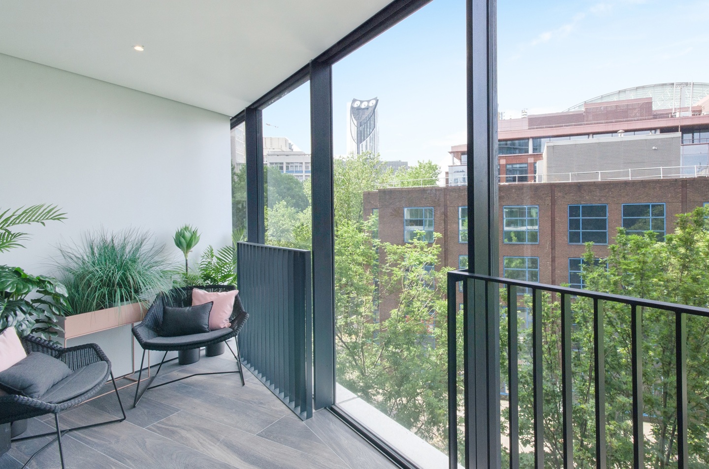 Additional image 18 of 2 Bed Flat, Southwark Bridge Road, SE1, N1 7GU