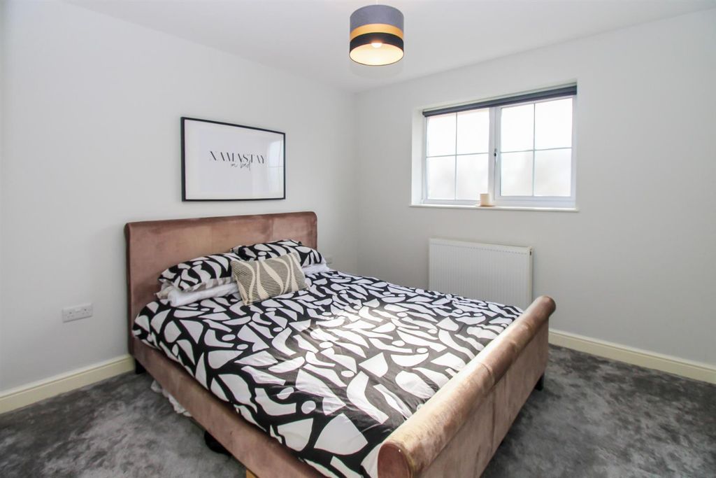 Additional image 6 of 2 bed flat for saleColley Gardens, Stanley, Wakefield WF3