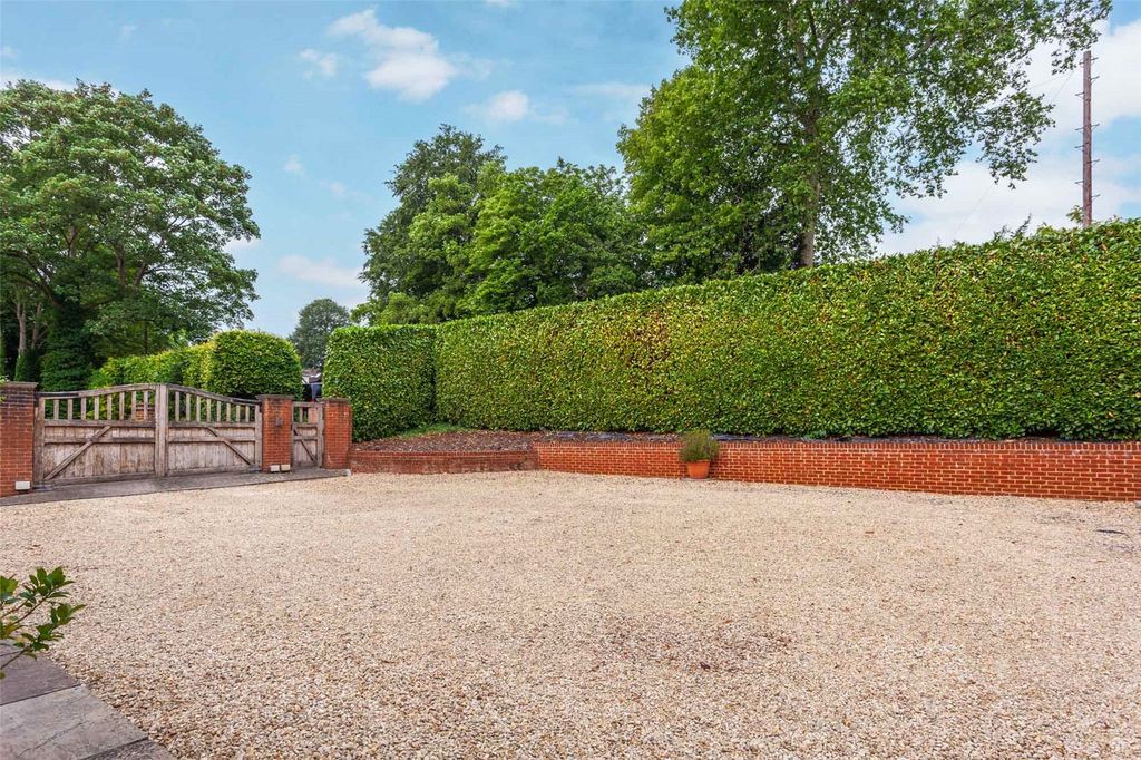 Additional image 14 of 4 bed detached house for saleHenley Road, Marlow, Buckinghamshire SL7