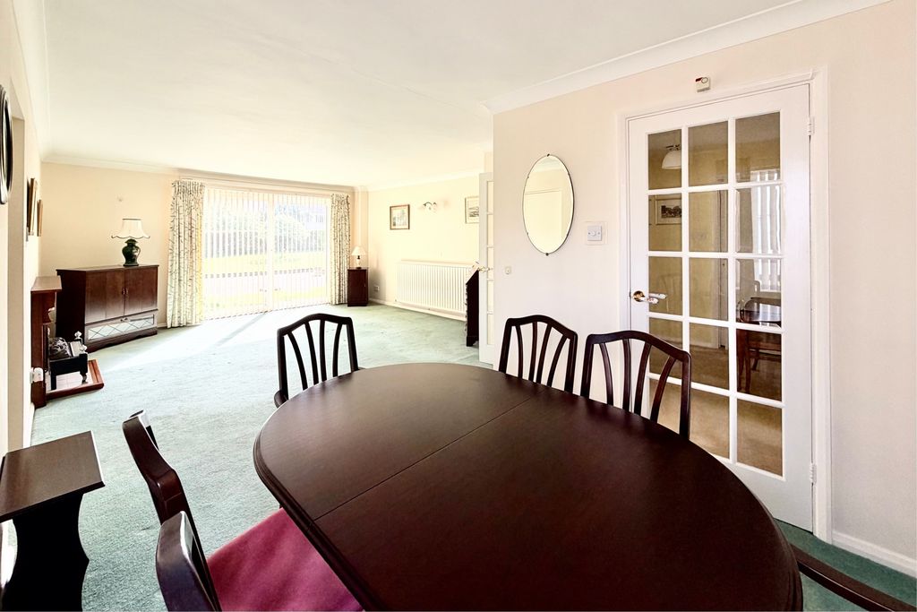 2 bed flat for saleOrchardside, Sidford Road, Sidmouth EX10 photo 5