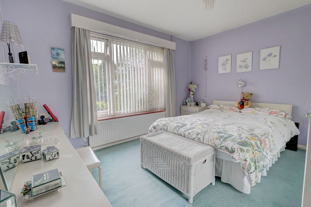 Additional image 8 of 3 bed bungalow for saleNew Road, Princes Risborough, Buckinghamshire HP27