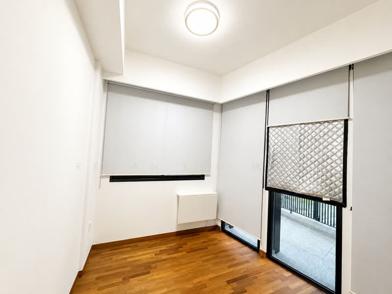 1 Tessensohn Road photo 4