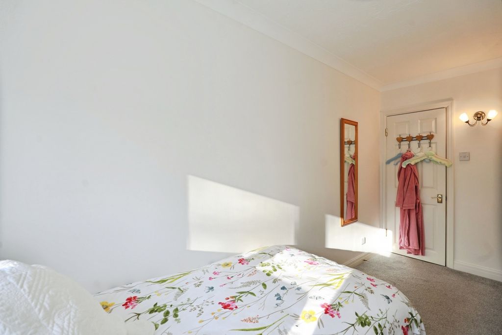 Additional image 18 of 2 bed flat for saleTabley Road, Knutsford, Cheshire WA16