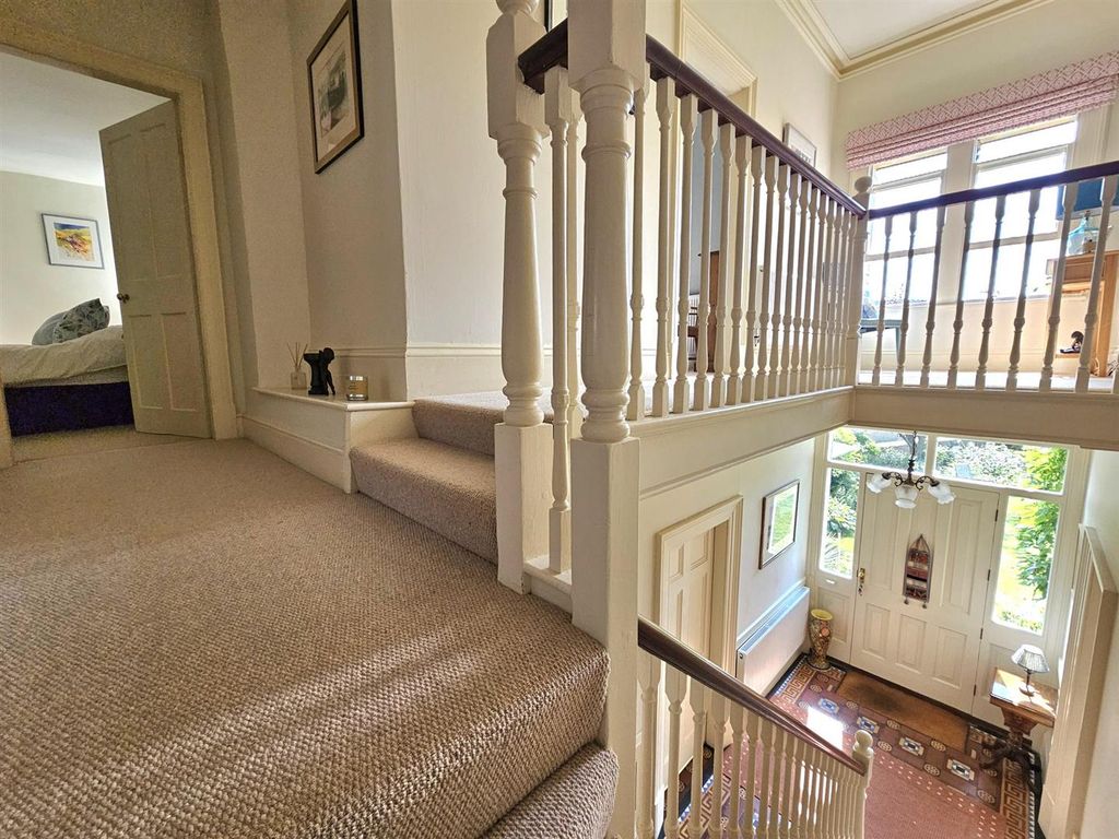 Additional image 6 of 6 bed link detached house for saleStation Lane, Longhope GL17