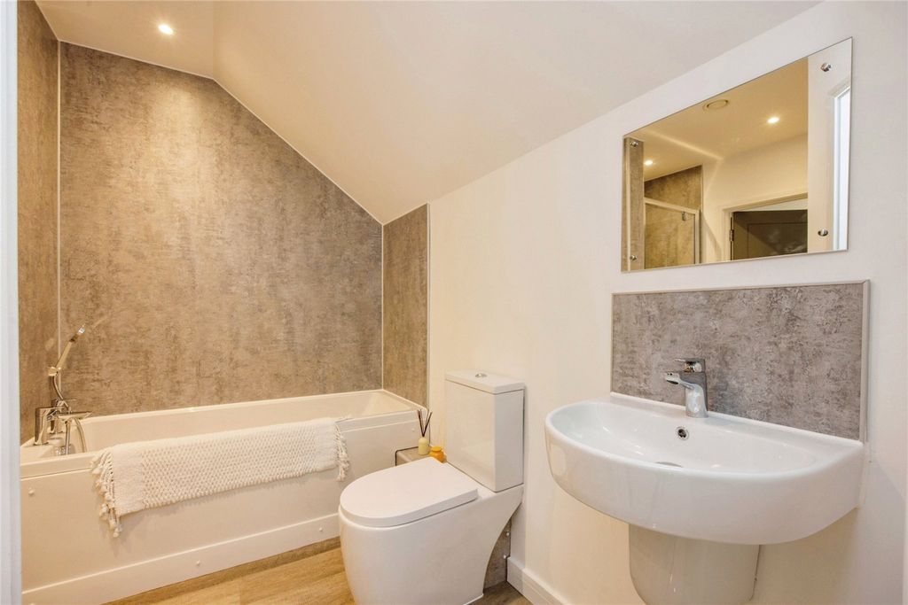 Additional image 13 of 1 bed flat for saleThe Yard, Lostwithiel, Cornwall PL22