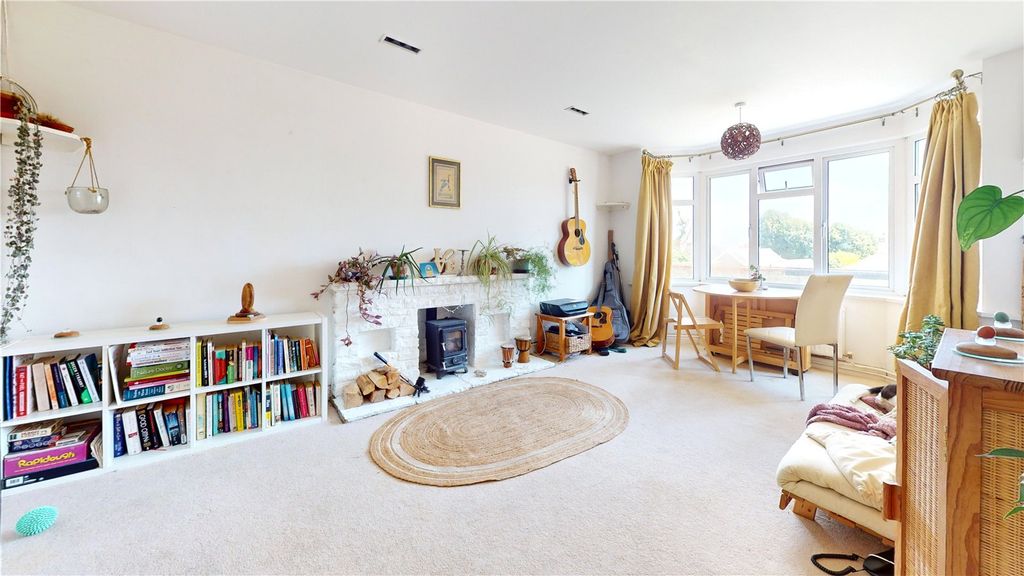 Additional image 2 of 2 bed flat for saleSandringham Court, Old Salts Farm Road, Lancing, West Sussex BN15