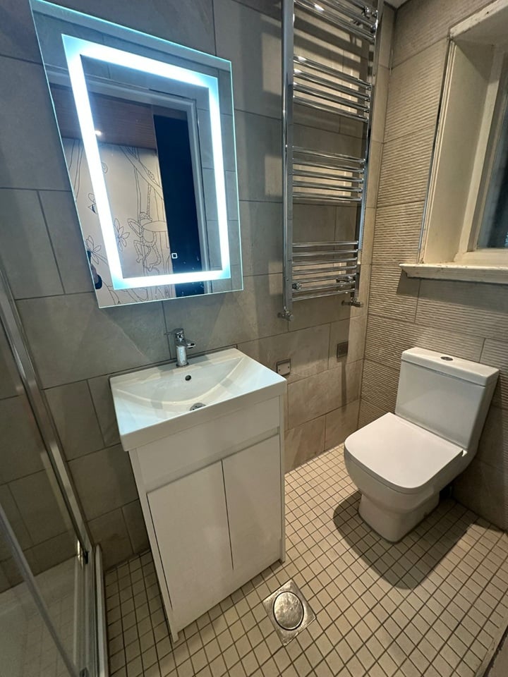 1 Bed Flat, Mayfair, W1J, N1 7GU photo 3