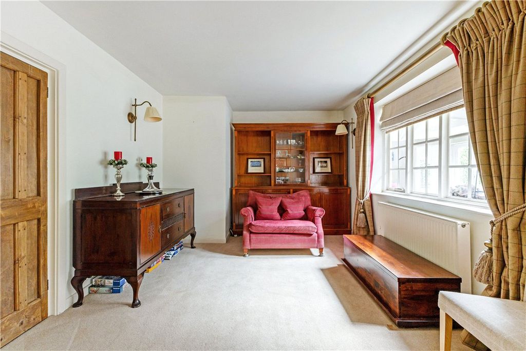 Additional image 8 of 6 bed detached house for saleHyde Lane, Marlborough, Wiltshire SN8