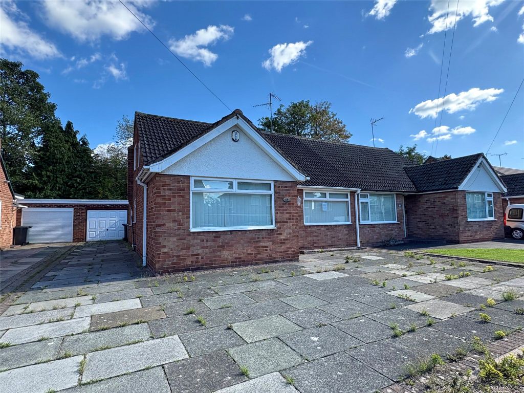 3 bed bungalow for saleThe Priory, Neston, Cheshire CH64