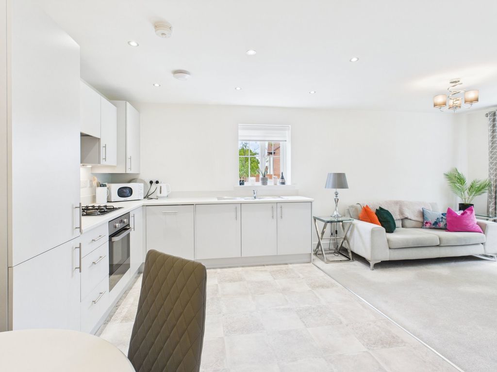 Additional image 5 of 2 bed flat for saleLaurel Place, Henhull, Nantwich, Cheshire CW5