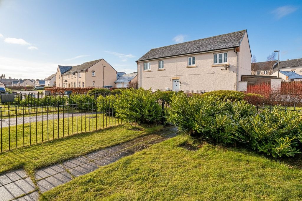 Additional image 21 of 3 bed terraced house for saleBurnbrae Pend, Bonnyrigg EH19
