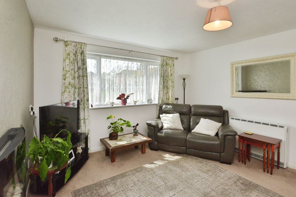 Additional image 8 of 2 bed flat for saleRuskin Court, Newport Pagnell MK16