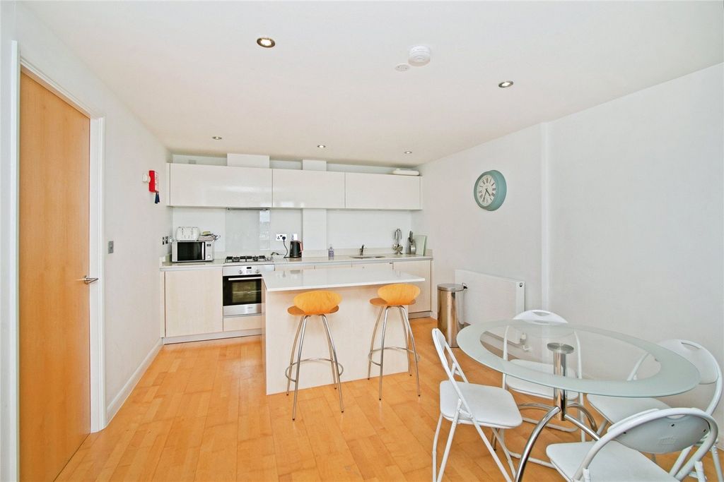 Additional image 3 of 2 bed flat for saleZinc, 2-10 Headland Road, Newquay, Cornwall TR7