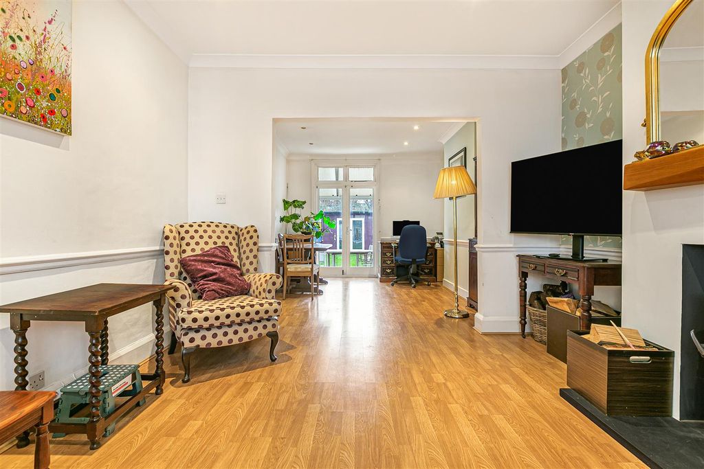 Additional image 16 of 5 bed terraced house for saleClarence Avenue, New Malden KT3