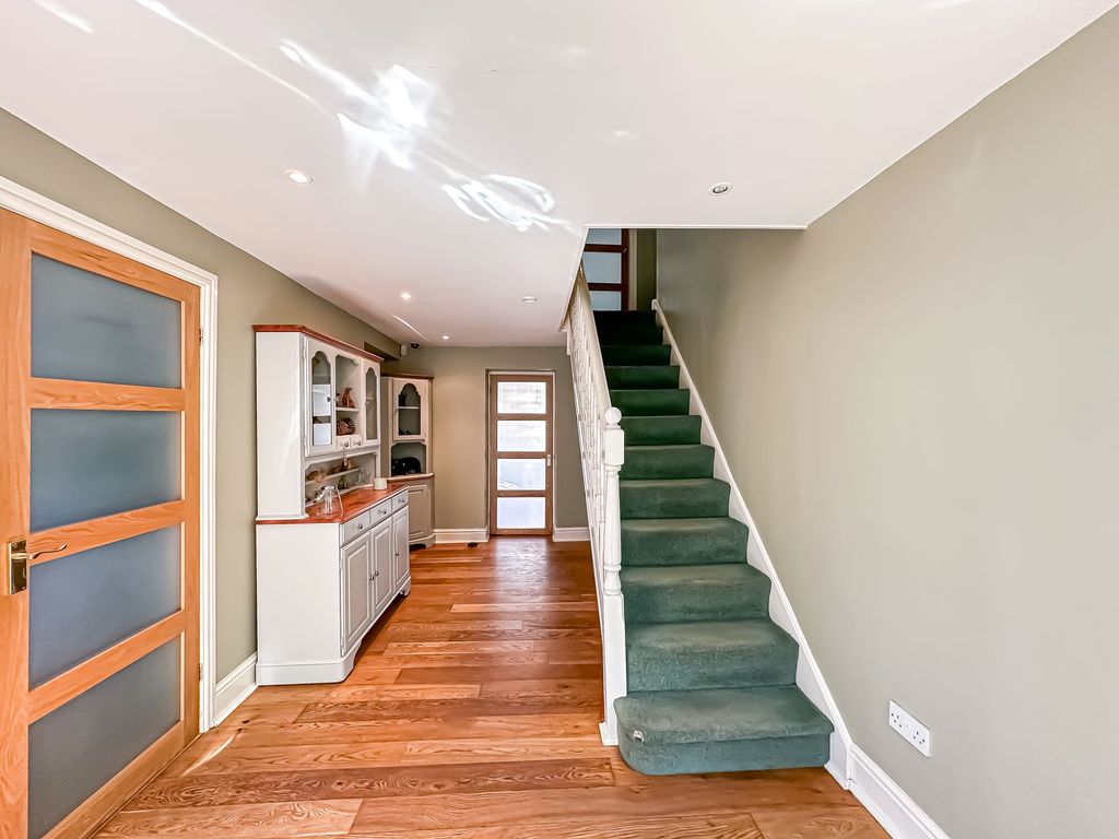 Additional image 6 of 4 bed detached house for saleChester High Road, Neston CH64