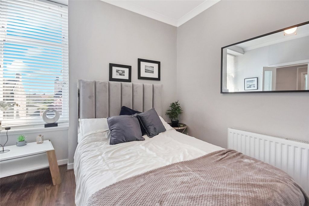 Additional image 3 of 1 bed flat for saleLow Waters Road, Hamilton, South Lanarkshire ML3