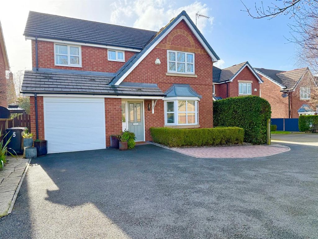 Additional image 18 of 4 bed detached house for saleBuckingham Drive, Macclesfield SK11