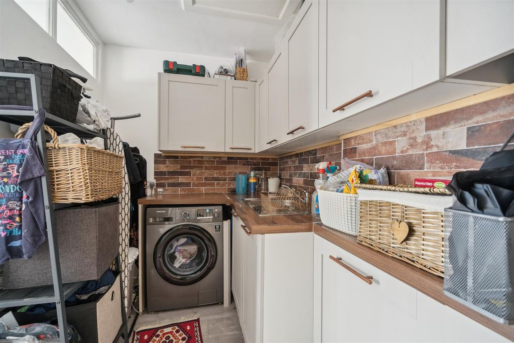 Additional image 9 of 4 bed bungalow for saleDinglederry, Olney MK46