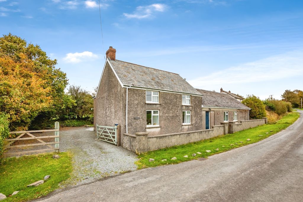 5 bed cottage for saleLlanrhystud, Ceredigion SY23