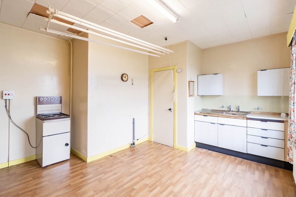 Additional image 4 of 2 bed semi-detached bungalow for saleWhinfield Road, Montrose DD10