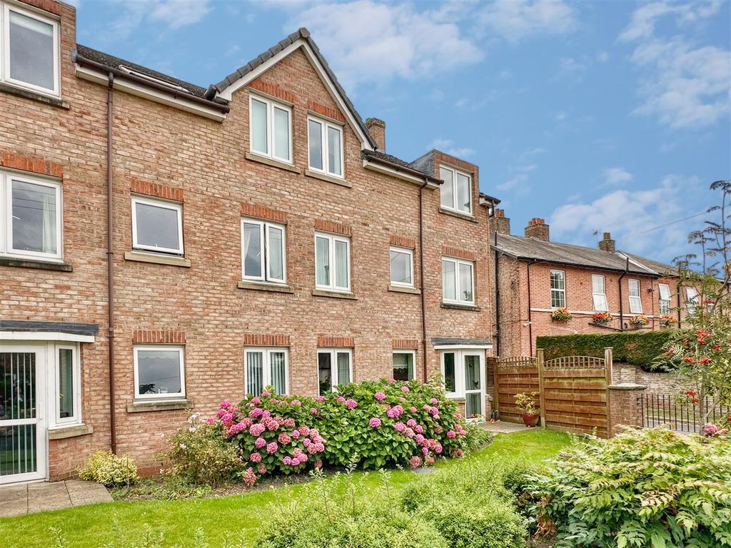 Additional image 8 of 1 bed property for saleBelfry Court, The Village, Wigginton, York YO32