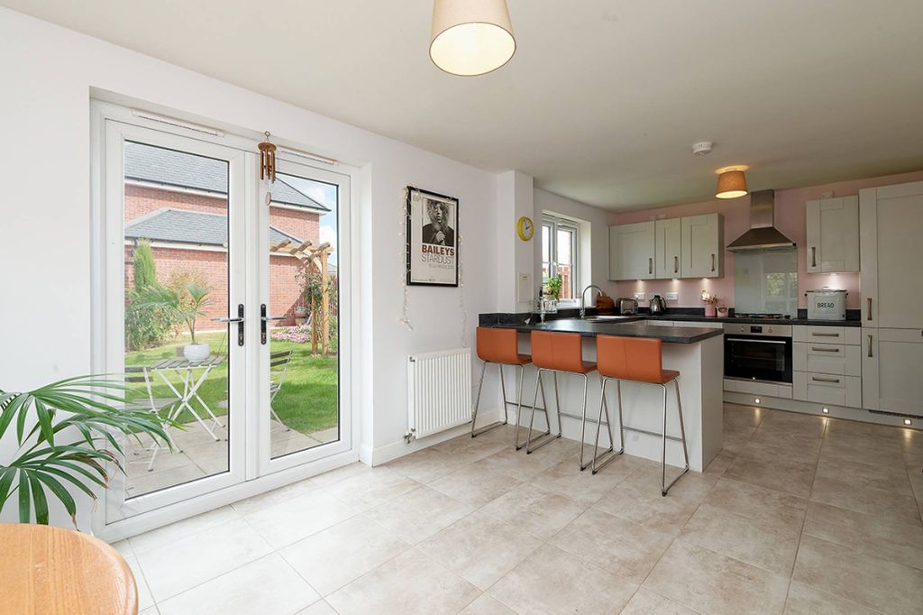 Additional image 8 of 4 bed detached house for saleCharles Wilson Avenue, Bilston, Roslin EH25