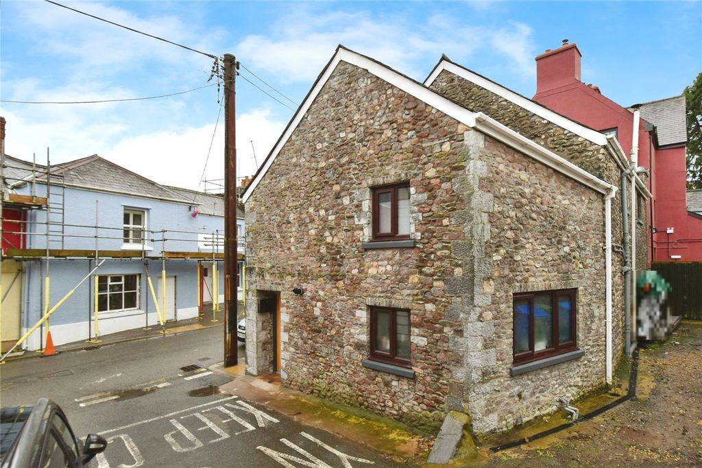 Additional image 20 of 4 bed cottage for saleQueens Square, Llangadog, Nr Llandovery, Carmarthenshire SA19