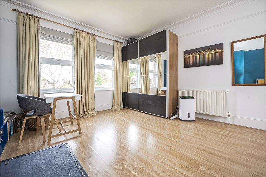 Additional image 14 of 6 bed semi-detached house for salePresburg Road, New Malden KT3