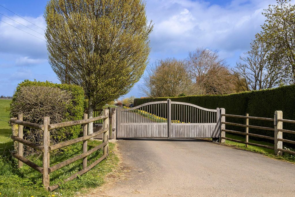 Additional image 27 of 3 bed semi-detached house for salePaddle Brook Barns, Ditchford-On-Fosse, Moreton-In-Marsh, Gloucestershire GL56