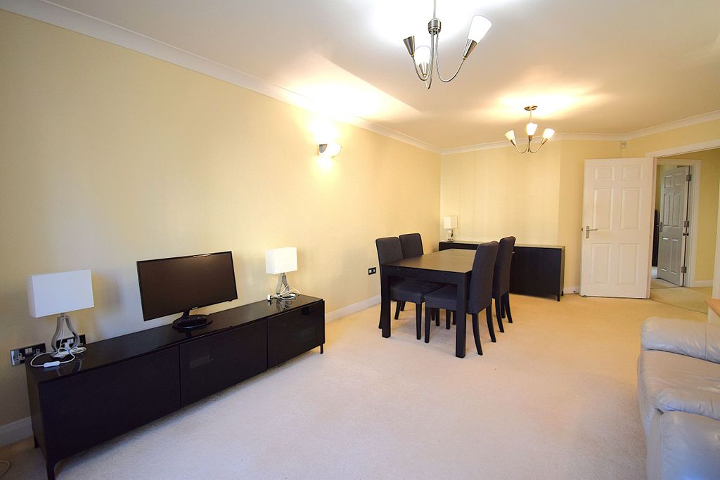 Additional image 13 of 2 bed flat for saleFlat, Victoria House, Billing Road, Northampton NN1