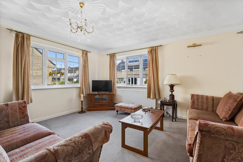 Additional image 3 of 3 bed bungalow for saleBriary Road, Lechlade, Gloucestershire GL7