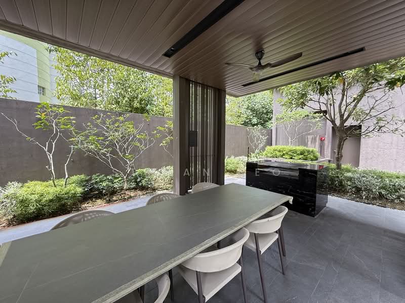 8 River Valley Close photo 4