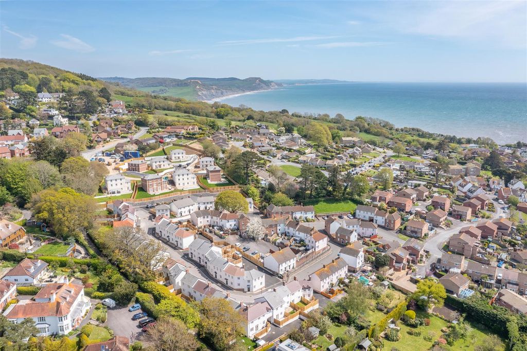 Additional image 2 of 4 bed terraced house for sale'the Chippel', Monmouth Park, Lyme Regis DT7