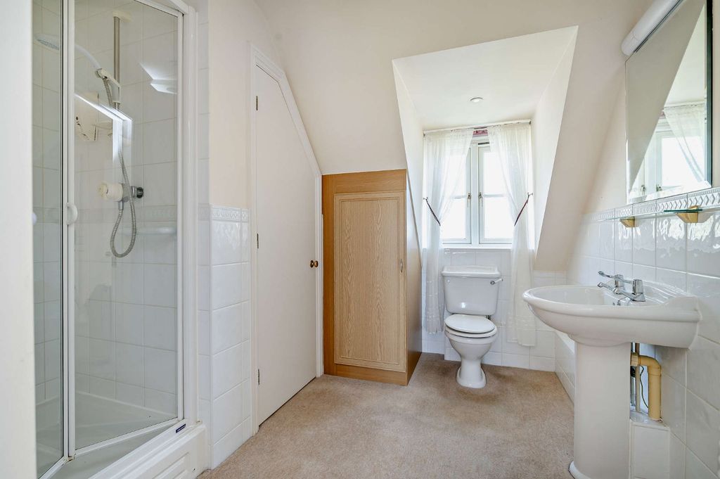 Additional image 13 of 2 bed terraced house for saleEast Allcourt, Lechlade, Gloucestershire GL7