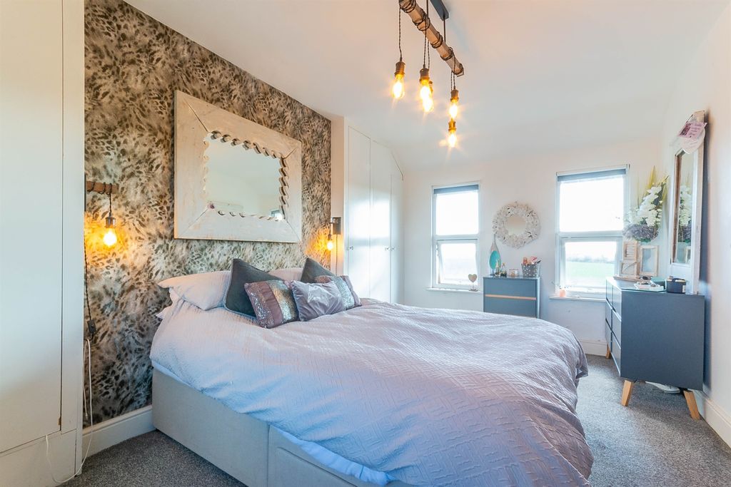 Additional image 20 of 4 bed semi-detached house for saleLondon Road, Maldon CM9