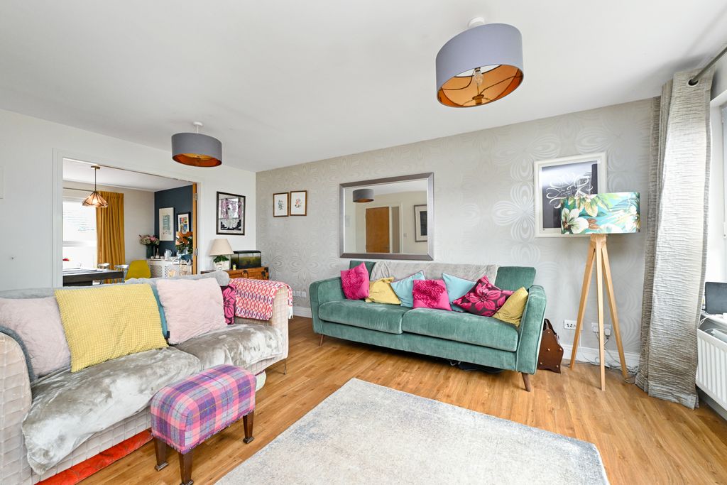 Additional image 6 of 4 bed town house for sale70 Burnbrae Road, Bonnyrigg EH19