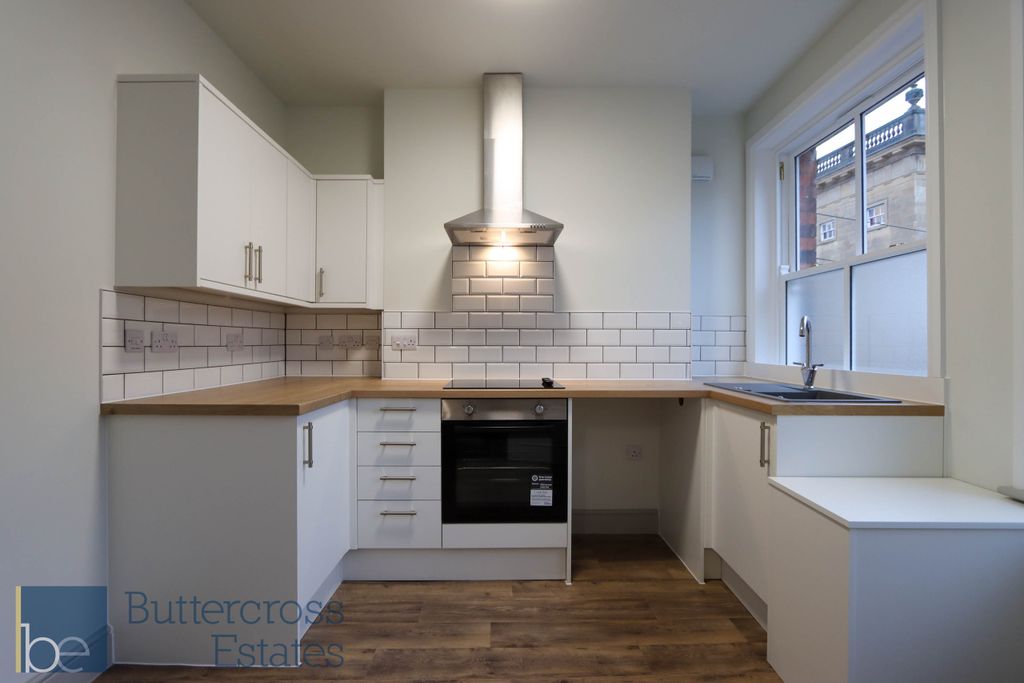Additional image 2 of 2 bed flat for saleMarket Place, Newark NG24