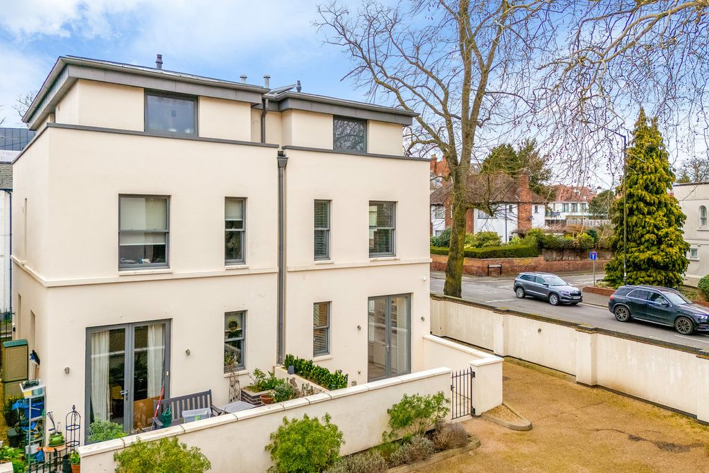 Additional image 21 of 3 bed town house for saleRosefield Street, Leamington Spa, Warwickshire CV32