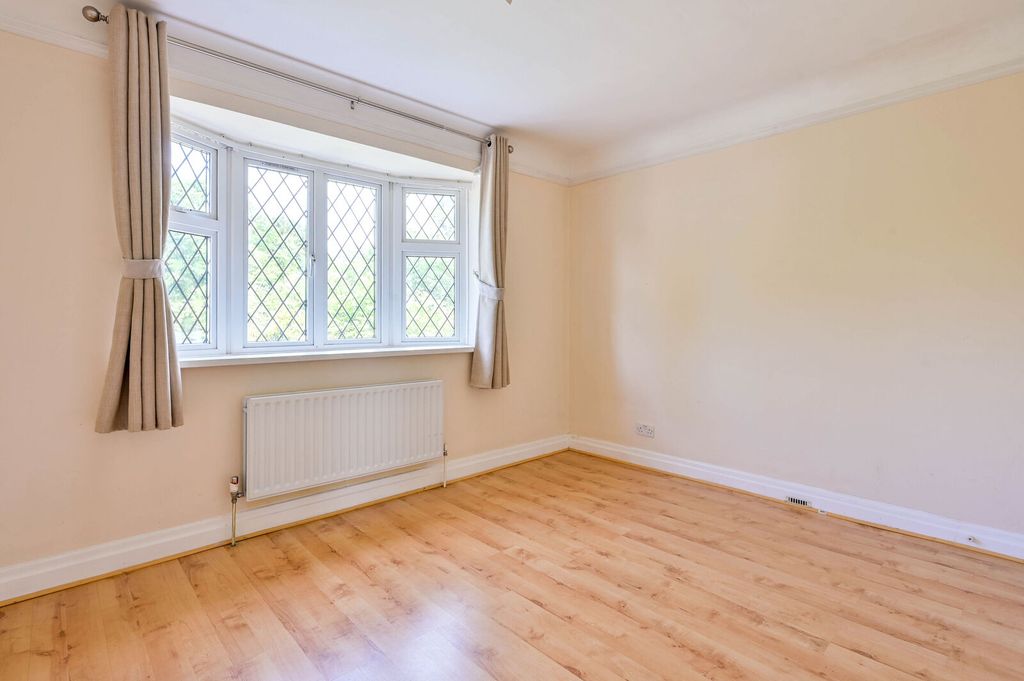 Additional image 12 of 4 bed detached house for saleBurghley Avenue, Coombe, New Malden KT3