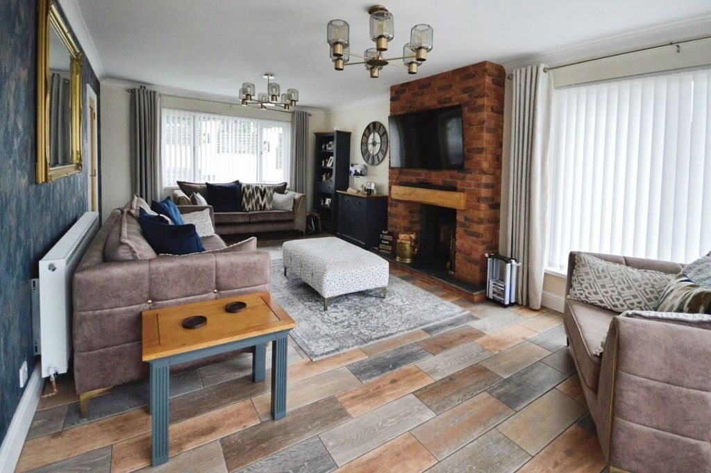 Additional image 8 of 3 bed detached house for saleFfordd Dinas, Cwmavon, Port Talbot SA12