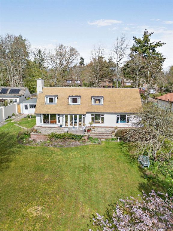 Additional image 14 of 4 bed detached house for saleGarden Close Lane, Newbury, Berkshire RG14