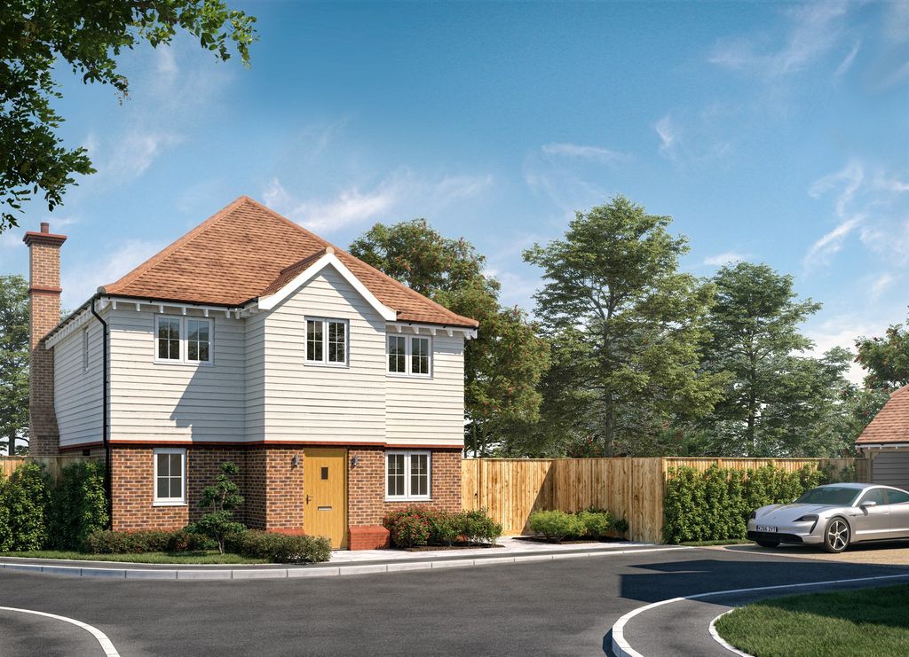 4 bed detached house for saleRoundwell Park, Bearsted, Maidstone ME14